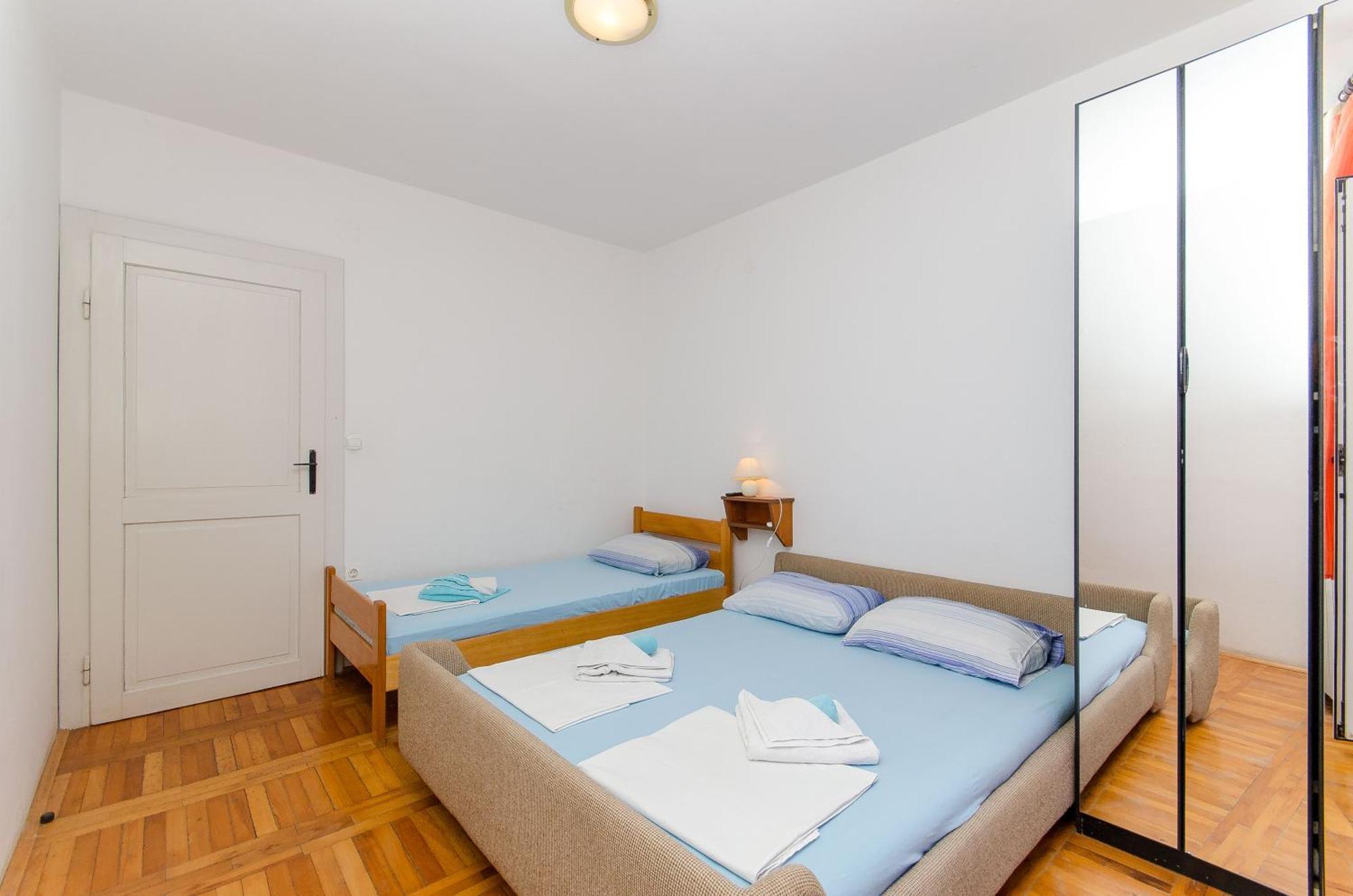 Apartments Martino Stomorska Kültér fotó