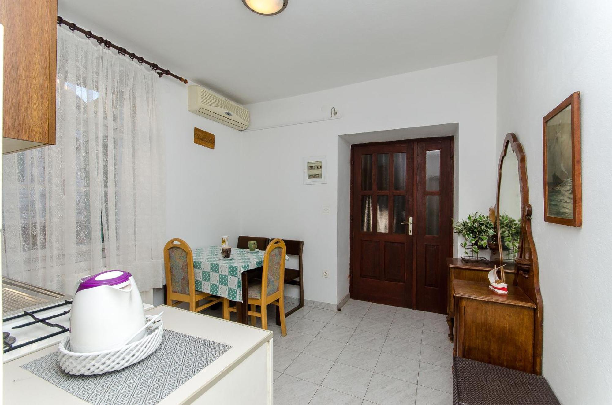 Apartments Martino Stomorska Kültér fotó